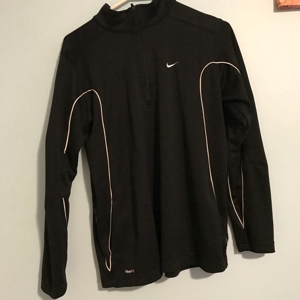 Nike pull over